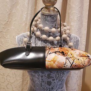 Tiziana Collections Gen. Leather handbag 17 " wide. Made in Italy